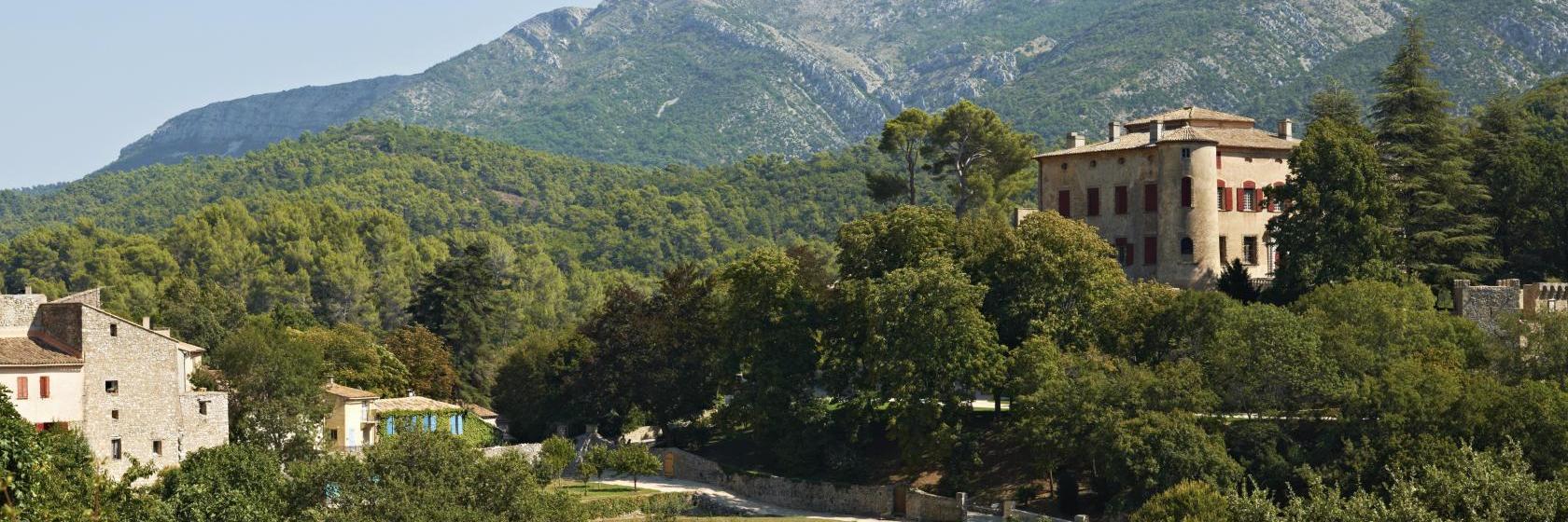 Get Vauvenargues restaurant HD