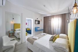 Blue Bottle Boutique Hotel