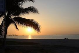 Casa Blanca Playa Cautivo