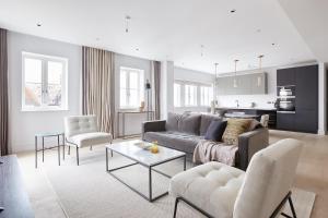 Sonder &mdash; The Arts Council