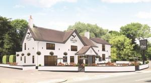 Relaxing Camping Pod near Lake