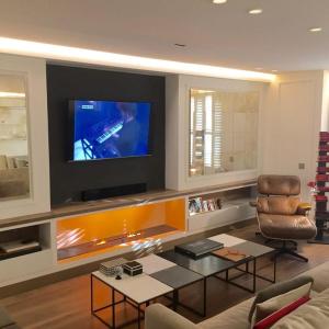 Spacious and luxurious Meza apartment