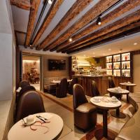 ロサ サルバ ホテル