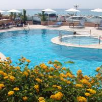 Haris Apartments
