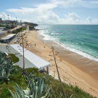 Beach Warehouse S.Pedro Estoril