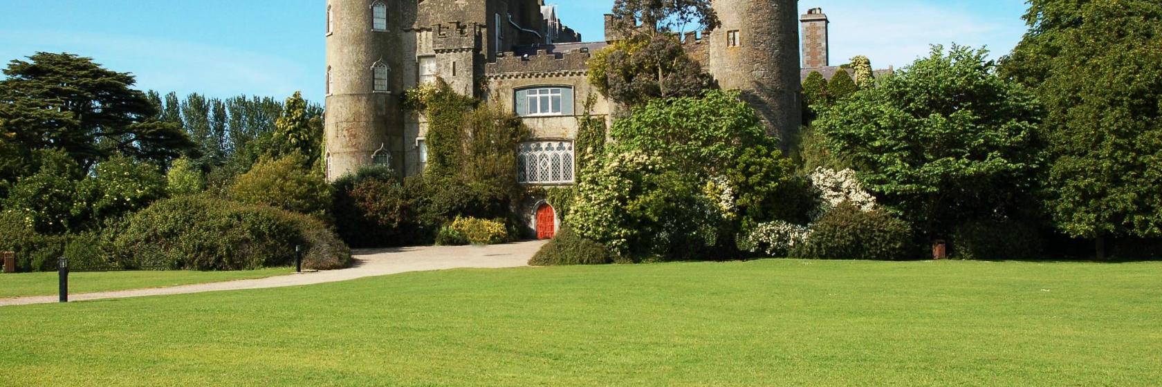 Welcome to Malahide Cricket Club. and links to the forms. players (adult and youth) must complete the Covid-19 Self Assessment Form Date, Event Name We use cookies on this website to enhance your browsing experience. Malahide Cricket Club