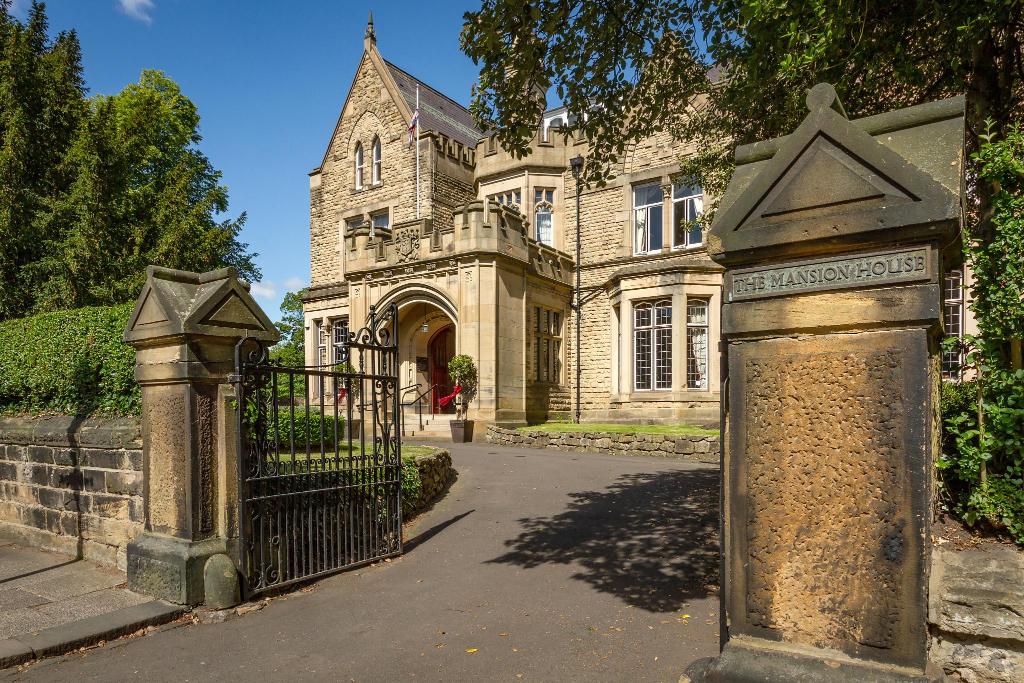 Holiday Inn NewcastleJesmond, Newcastle upon Tyne Updated 2020 Prices