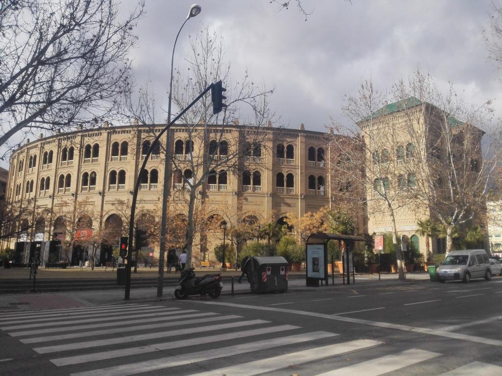 Habitación Privada WiFi (Plaza de Toros)