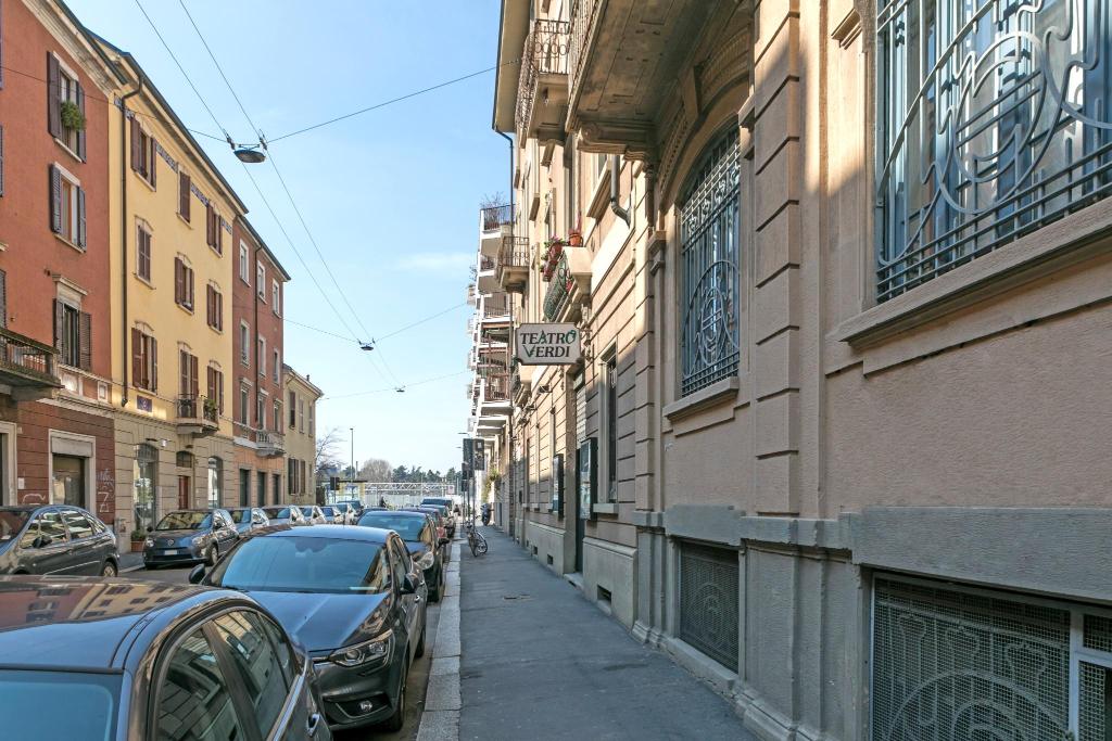 Medardo Rosso Apartment