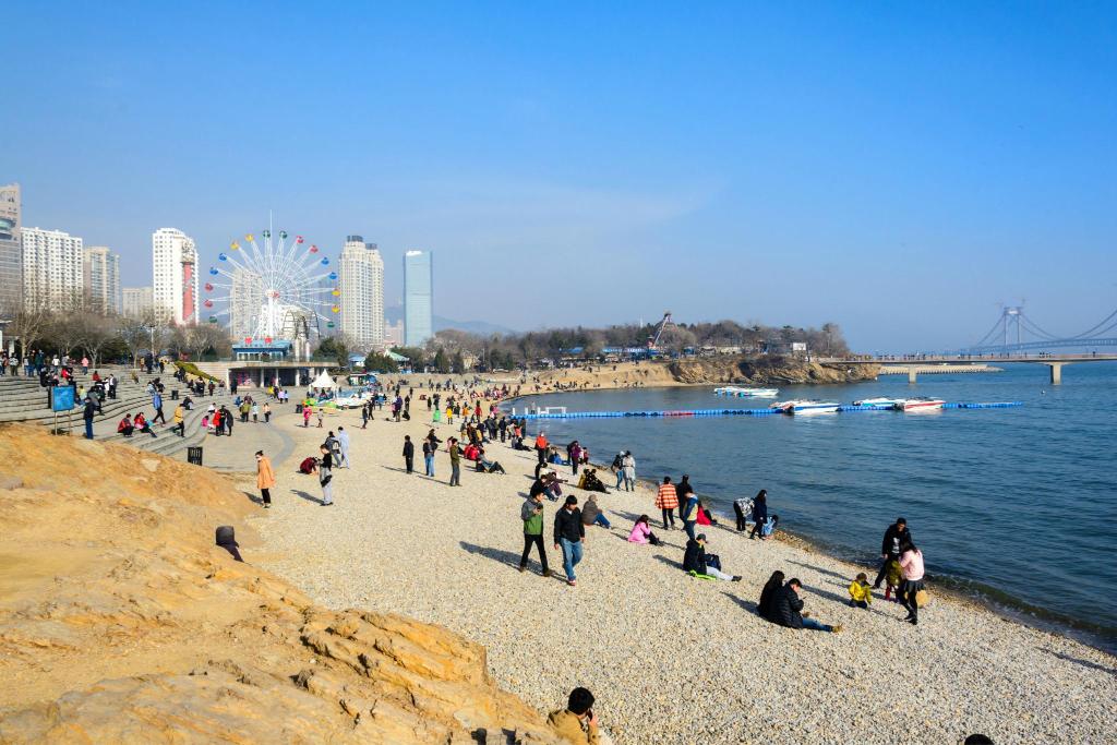 Dalian Huaneng Hotel