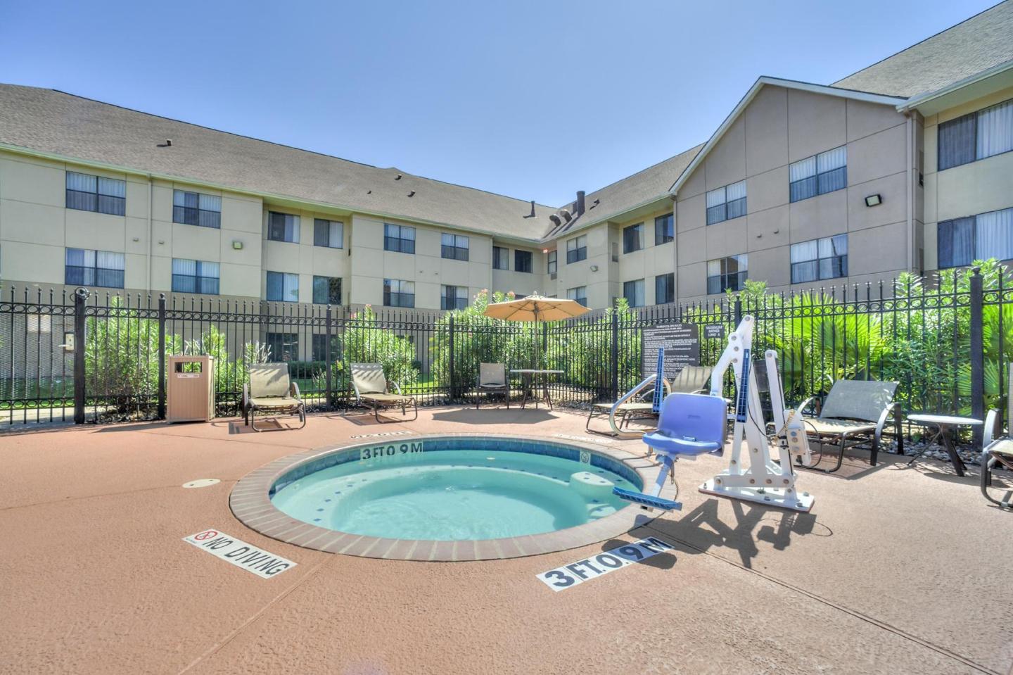 The 10 best hotels with jacuzzis in Houston, USA