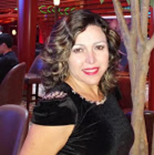 Aline Lauria