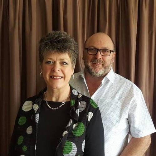 Tracey & Julian Jacobs