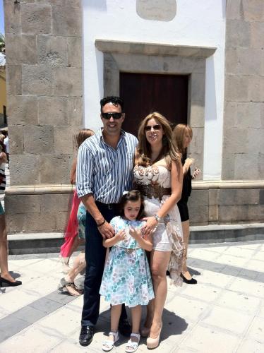 FAMILIA ANFITRIÓN