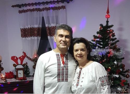 Maria si Cristi Barcau