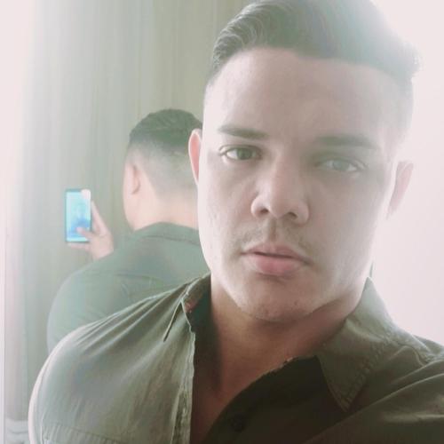 Fabricio Colares dos Reis