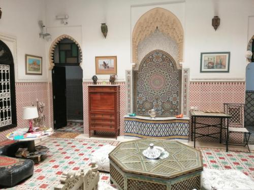 riad dar baddi