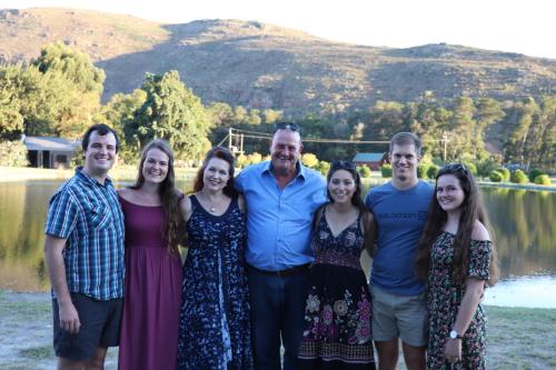 Lientjie & Pieter Swanepoel, owners and kids