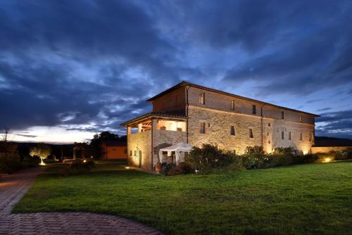 ANNA BOCCALI RESORT