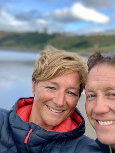 Sarah & Darrel Broadbent