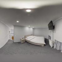 Grand Apartments